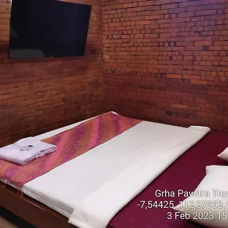 Grha Pawitra Trowulan Apartment Exterior photo